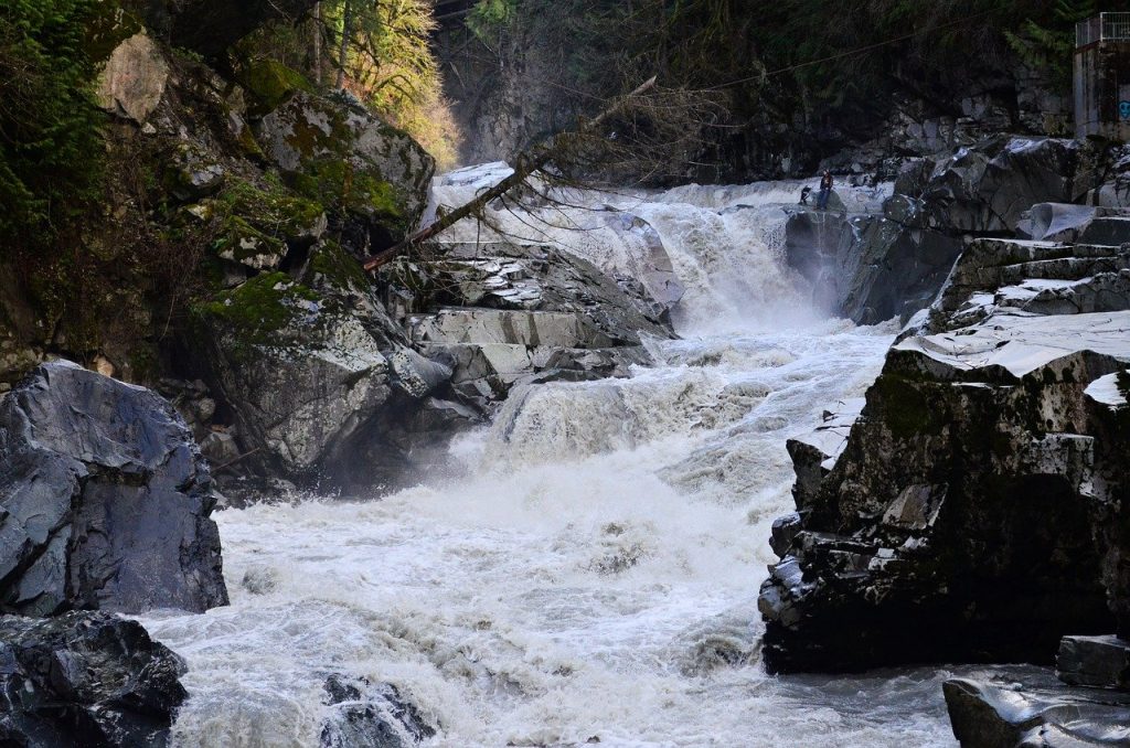 rio cascadas rapido