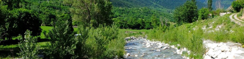El Río Garona por el Valle de Arán